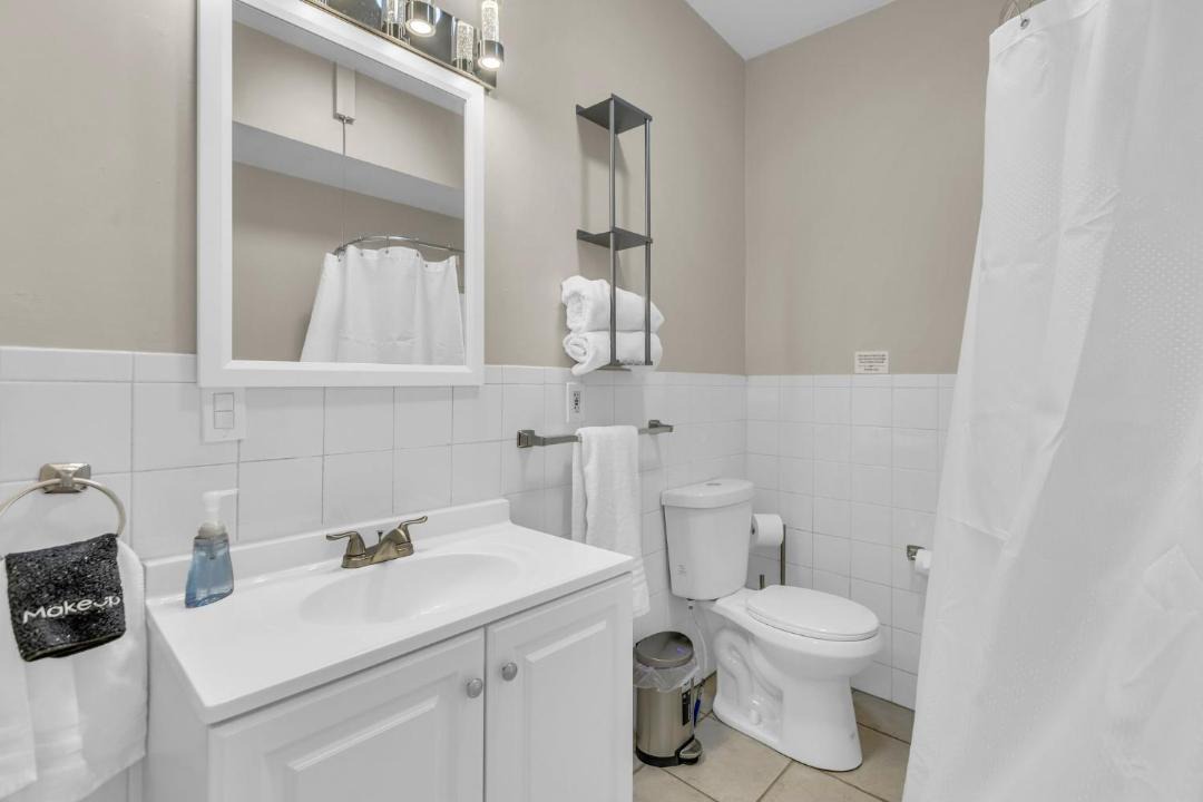 Photo of Bathroom in South Hyde Park