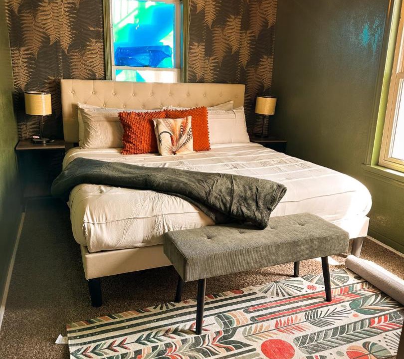 Photo of Bedroom in Russell