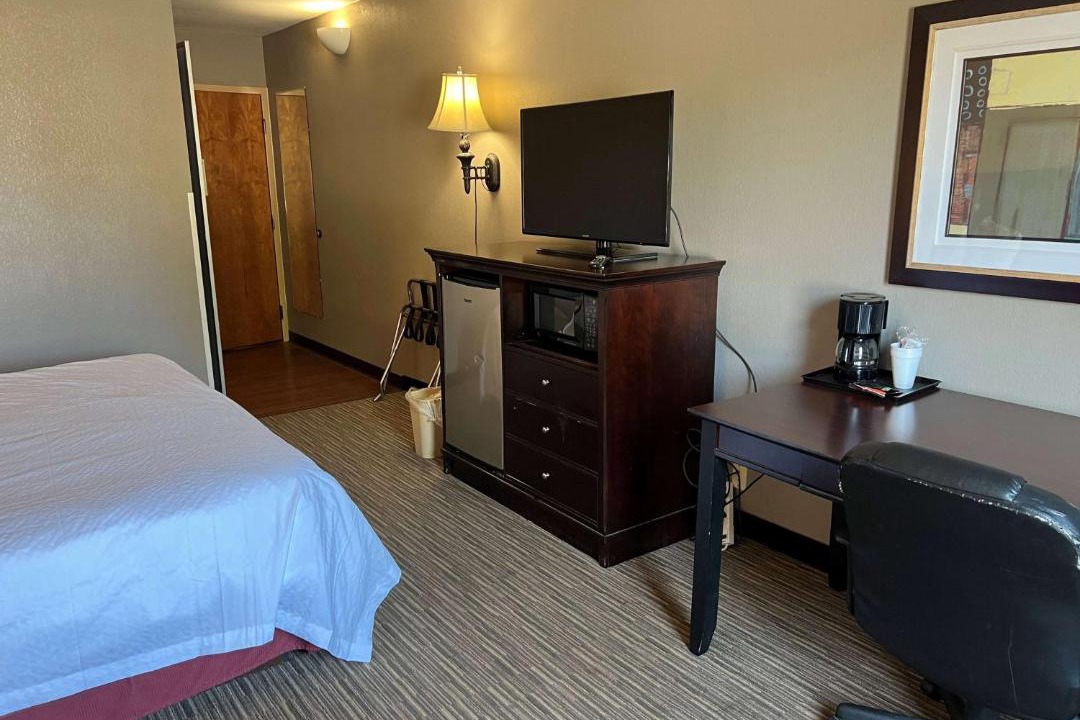 Photo of Bedroom in Pittsburg