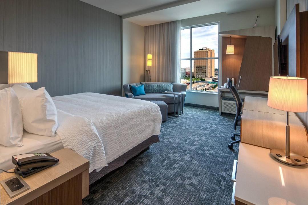 Photo of Bedroom in Crossroads Arts District