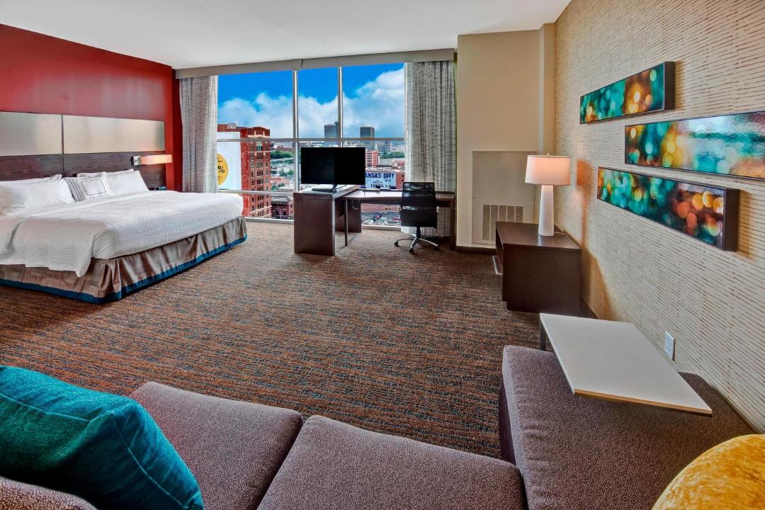 Photo of Bedroom in Crossroads Arts District