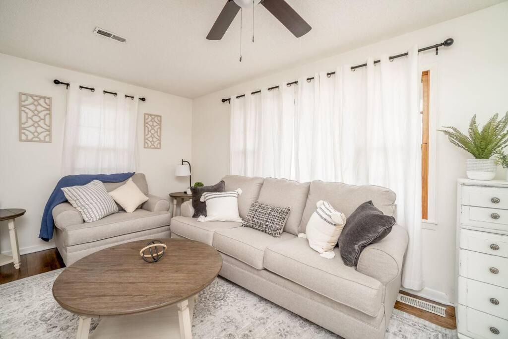 Photo of Livingroom in Wichita
