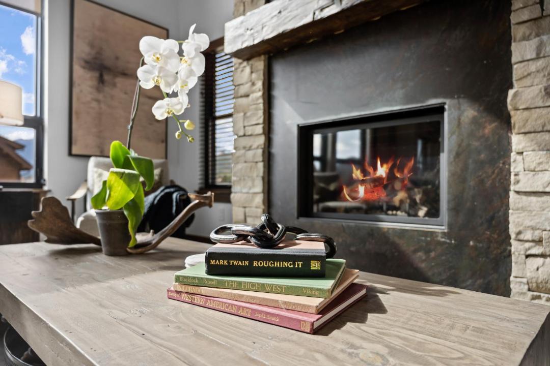 Photo of Livingroom in Estes Park