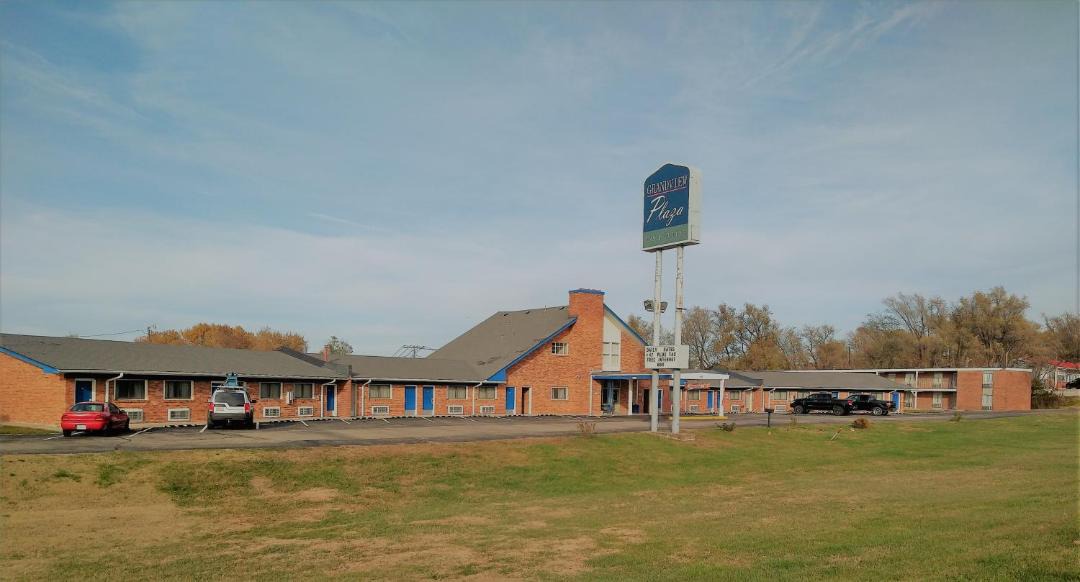 Photo of Others in Grandview Plaza