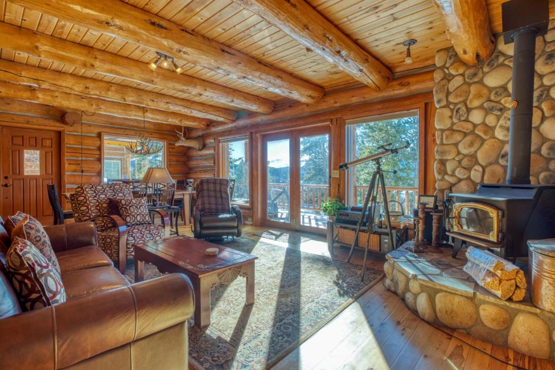 Photo of Livingroom in Woodmoor