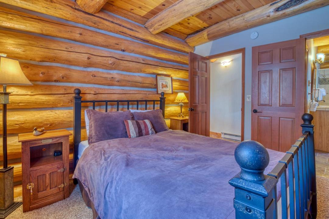 Photo of Bedroom in Woodmoor