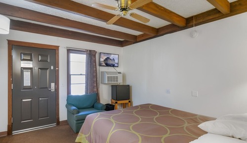 Room, 1 Queen Bed, Mobility Accessible