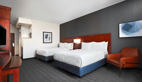 Room, 2 Queen Beds (Hearing Accessible)
