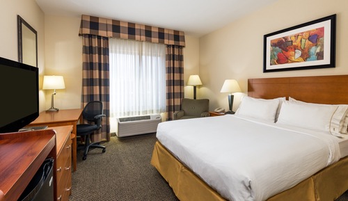 Standard Room, 1 Queen Bed