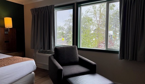 Deluxe Double Room, 1 King Bed, Mobility Accessible
