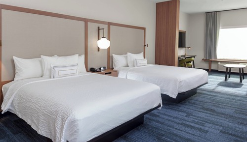 Studio, Multiple Beds, Accessible Bathtub