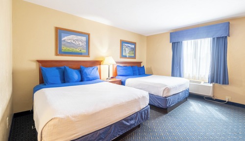 Standard Room, 2 Double Beds