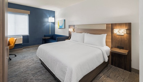 Suite, 1 Queen Bed with Sofa bed