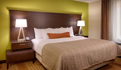 Studio Suite, 1 Queen Bed, Accessible, Kitchen (Communications)