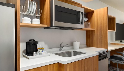 Studio, 1 Queen Bed, Accessible (Hearing)