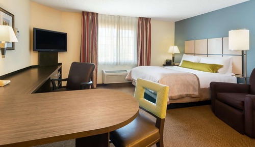 Room, 1 Queen Bed, Accessible, Non Smoking (Tub)