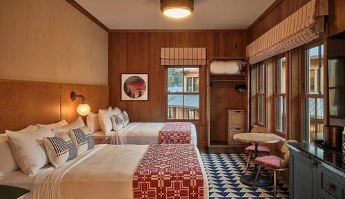 Room, 2 Queen Beds (Timp View)