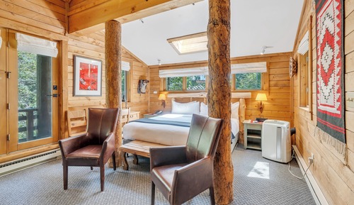 Suite (Sundance)