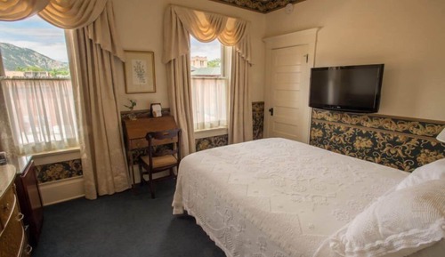 Room, 1 King Bed (Historic Queen)