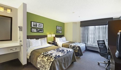 Room, 2 Queen Beds, Non Smoking