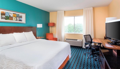 Room, 1 King Bed, Hearing Accessible