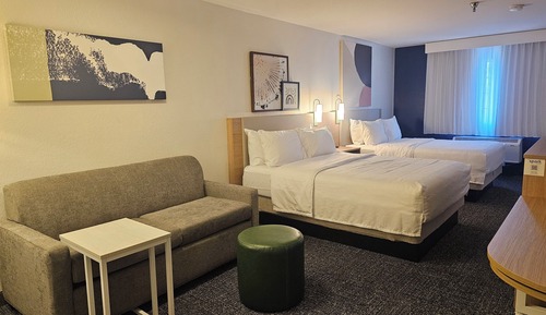 Room, 2 Queen Beds, Balcony