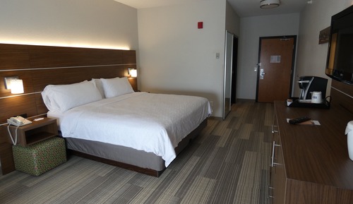 Standard Room, 1 King Bed, Accessible (Comm, Accessible Tub)