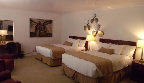 Suite, 2 Queen Beds, Non Smoking