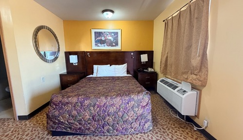 Room, 1 Queen Bed, Smoking