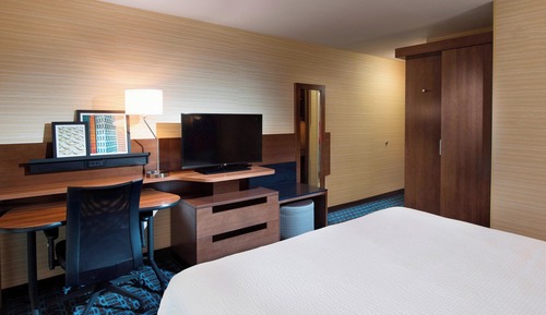 Room, 1 King Bed, Balcony