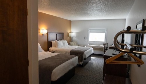 Deluxe Room, Multiple Beds, Transfer Shower