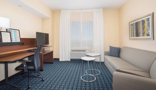Suite, Multiple Beds, Non Smoking