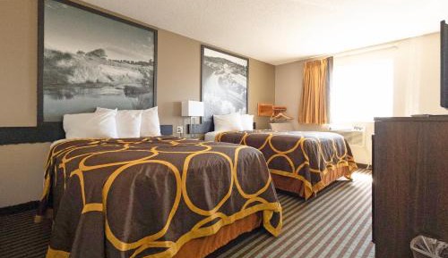 2 Queen Beds Non-Smoking