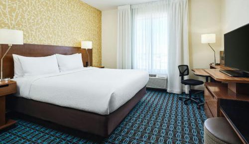 King Room - Hearing Accessible