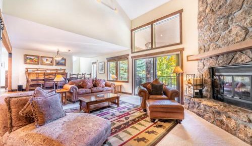 Three-Bedroom Townhouse