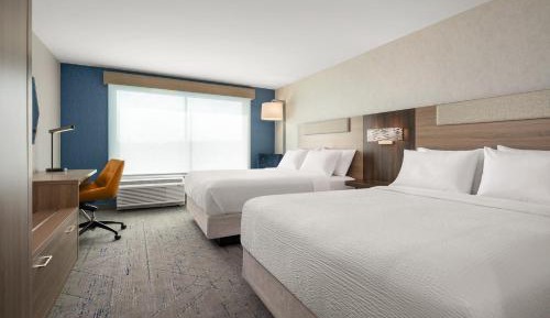 Standard Room with Two Queen Beds