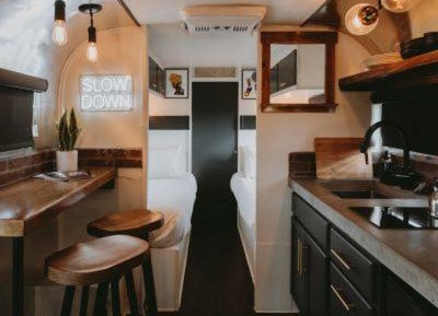 Double or Twin Room with Mountain View