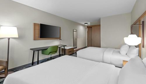 Standard Queen Room with Two Queen Beds