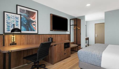 King Room - Non-Smoking