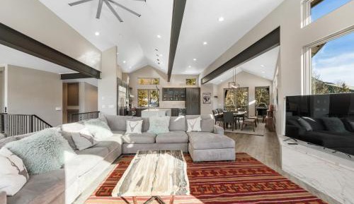 Four-Bedroom Vacation Home