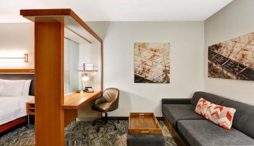 Queen Suite with Two Queen Beds and Trundle Sofa