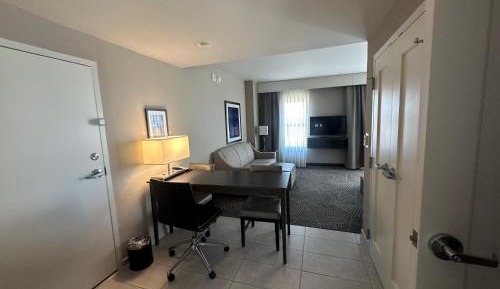 King Studio Suite - Hearing Accessible