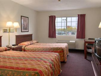 Twin Room - Accessible/Non-Smoking