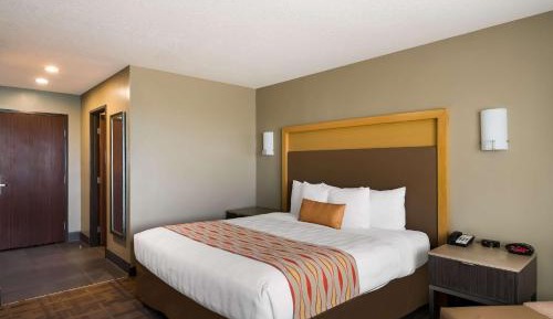 King Room with Kitchenette