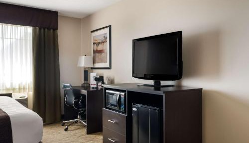 Queen Room with Two Queen Beds - Pet Friendly/Non-Smoking