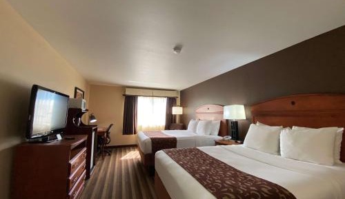 Queen Room with Two Queen Beds - Non-Smoking