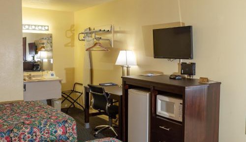 Double Room with Two Double Beds - Smoking