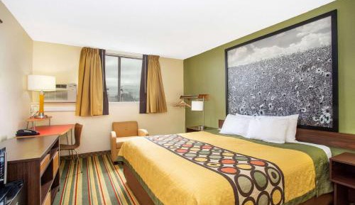 King Room - Non-Smoking