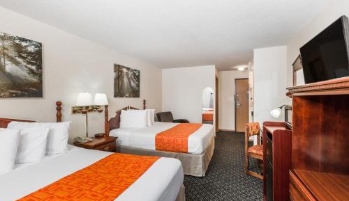 Double Room with Two Double Beds - Non-Smoking