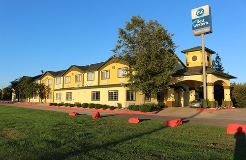 Parsons Hotel | Best Western Parsons Inn